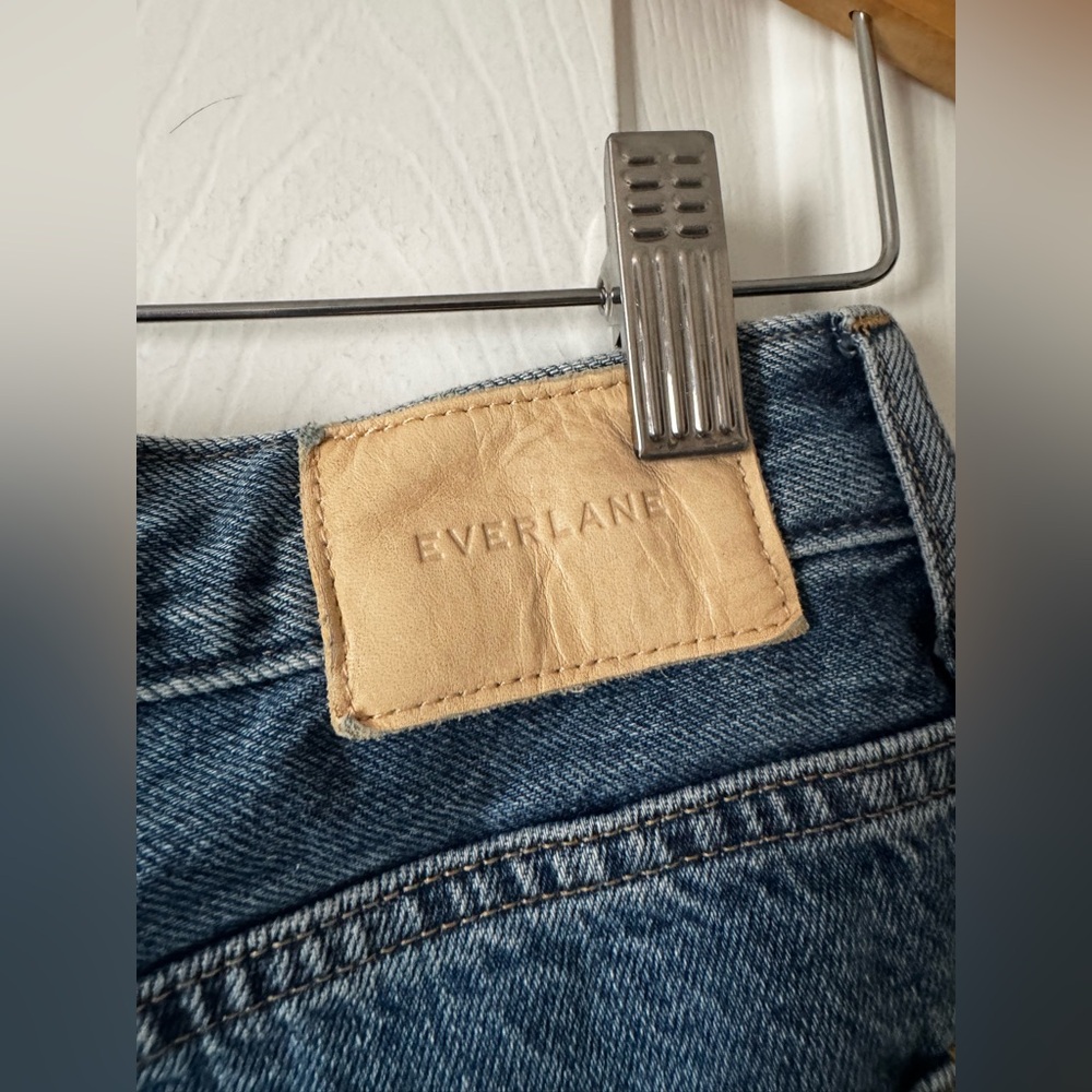 👖 Everlane The '90s Cheeky Jean | Mid-Wash Denim | Women's Size 30 Regular 0519 - Picture 5 of 6